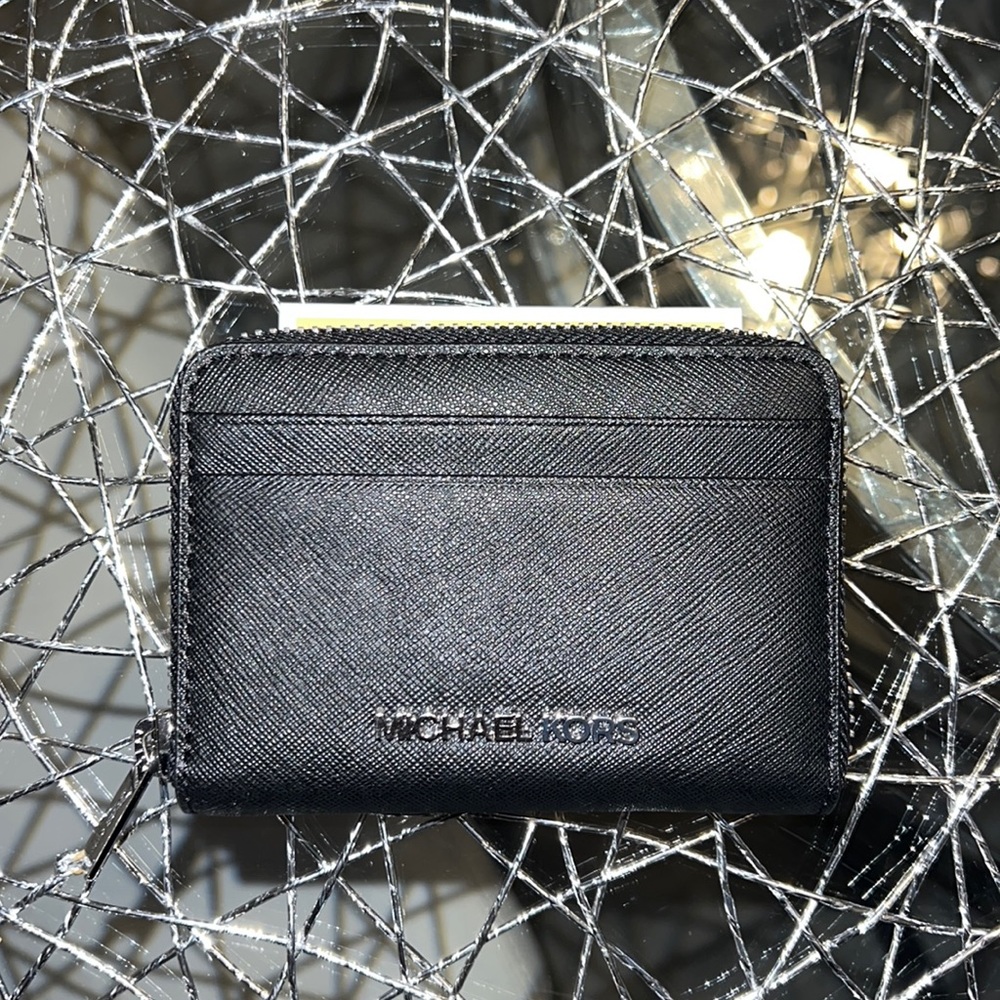 Michael Kors Jet Set Travel MD ZA Card Case Wallet